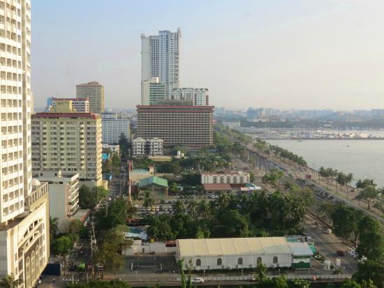 Roxas Boulevard